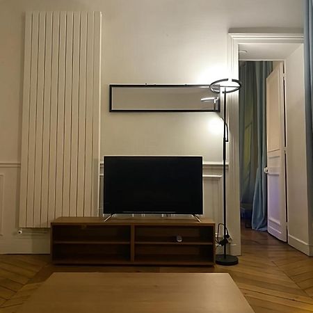 Spacious Apartment Next To Place Vendome Paris Dış mekan fotoğraf