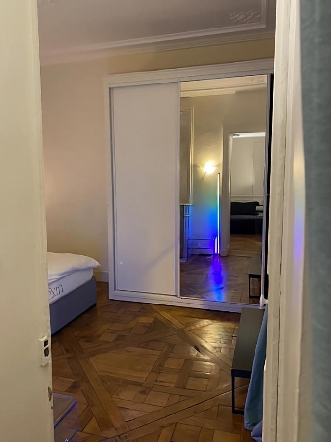 Spacious Apartment Next To Place Vendome Paris Dış mekan fotoğraf